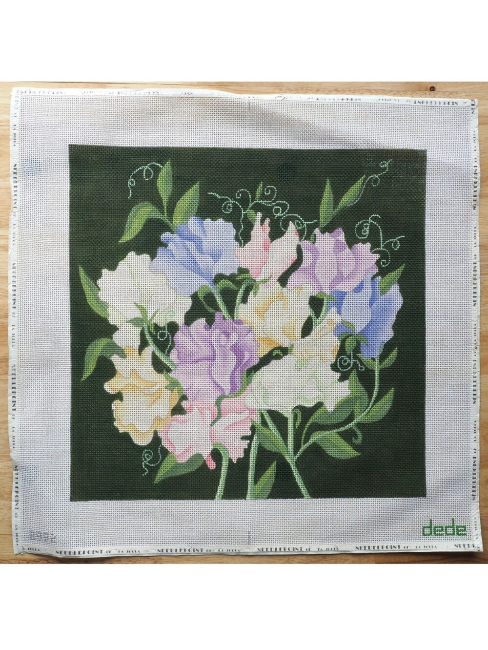 Dede Giant Sweet Pea 8992 Handpainted Needlepoint Canvas 14 in Large Floral Used - Picture 16 of 16